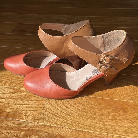 Mary Jane Orange and Brown Heels - Picture 3 of 7
